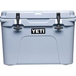 Yeti Tundra 35 Hard Cooler -Marmot Store Tundra35 Blue