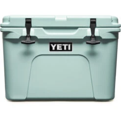 Yeti Tundra 35 Hard Cooler -Marmot Store Tundra35 Seafoam